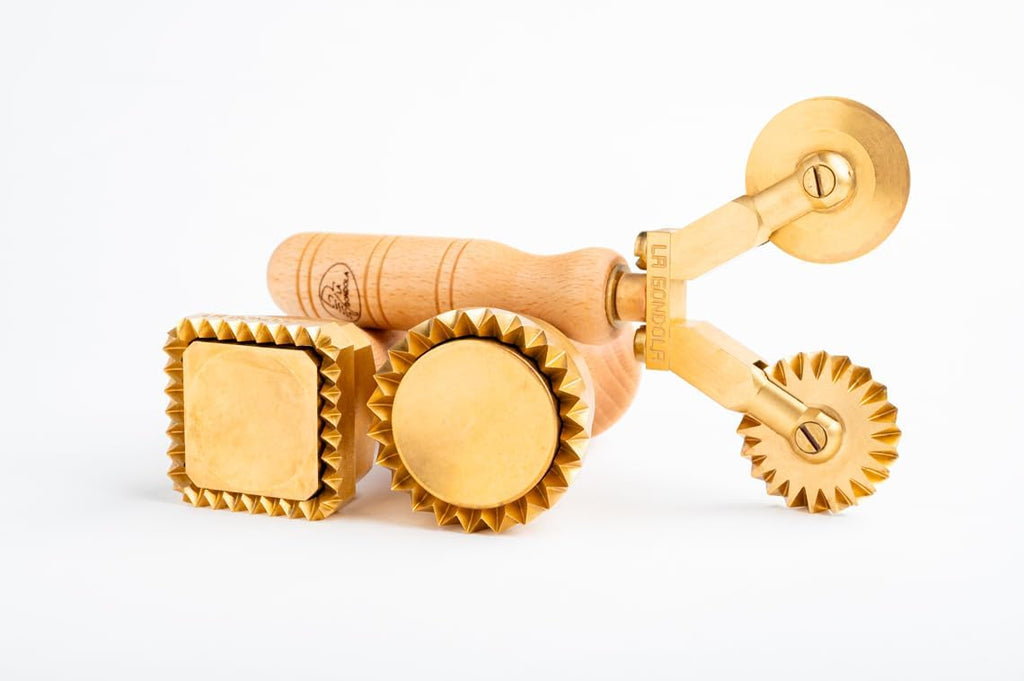 La Gondola Set of 3 Pasta Tools - Square Festooned 1.77x1.77in & Round Festooned 1.97in Ravioli Stamps & Double Pasta Cutter Wheel (Festooned & Smooth) | Brass & Natural Wood | Italian Pasta Cutters