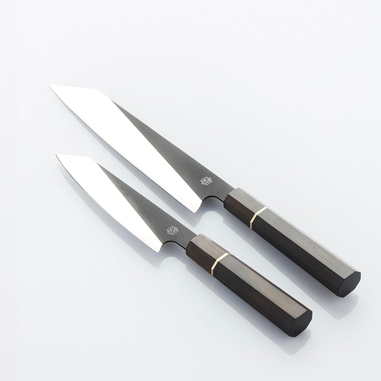 Frank Haasnoot Chef's Knives | Japanese Chef Knife Set | 8.7 & 6 Inch | Best 2-Piece Kitchen Knife | Chef Knife & Paring Knife | Stainless Steel | Wooden Handle | With Packaging | Professional Cooking