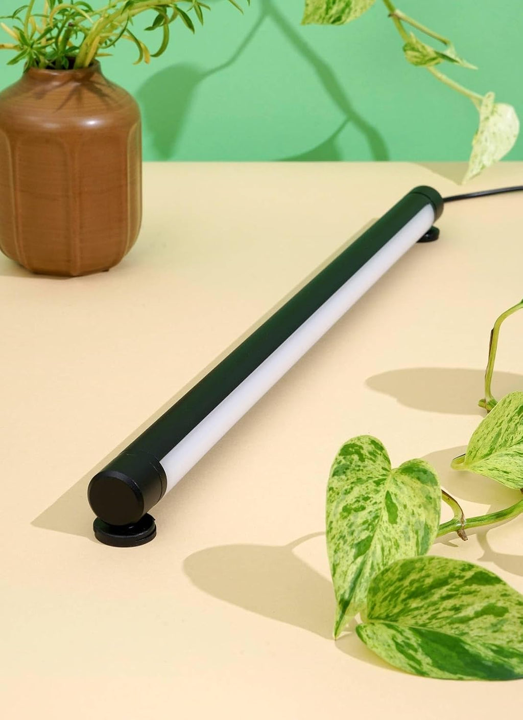 Soltech Solutions Grove™ LED Grow Light - Under-Cabinet/Shelving or wall Mounted LED bar Light for Indoor houseplants and Herbs - Touch Control Power and dimming (Black)