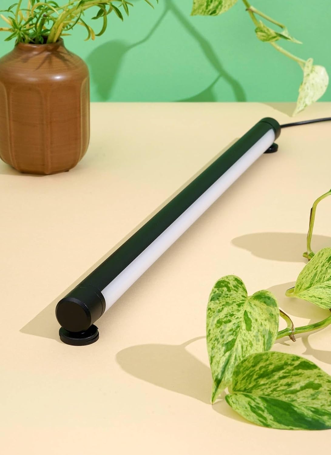 Soltech Solutions Grove™ LED Grow Light - Under-Cabinet/Shelving or wall Mounted LED bar Light for Indoor houseplants and Herbs - Touch Control Power and dimming (Black)