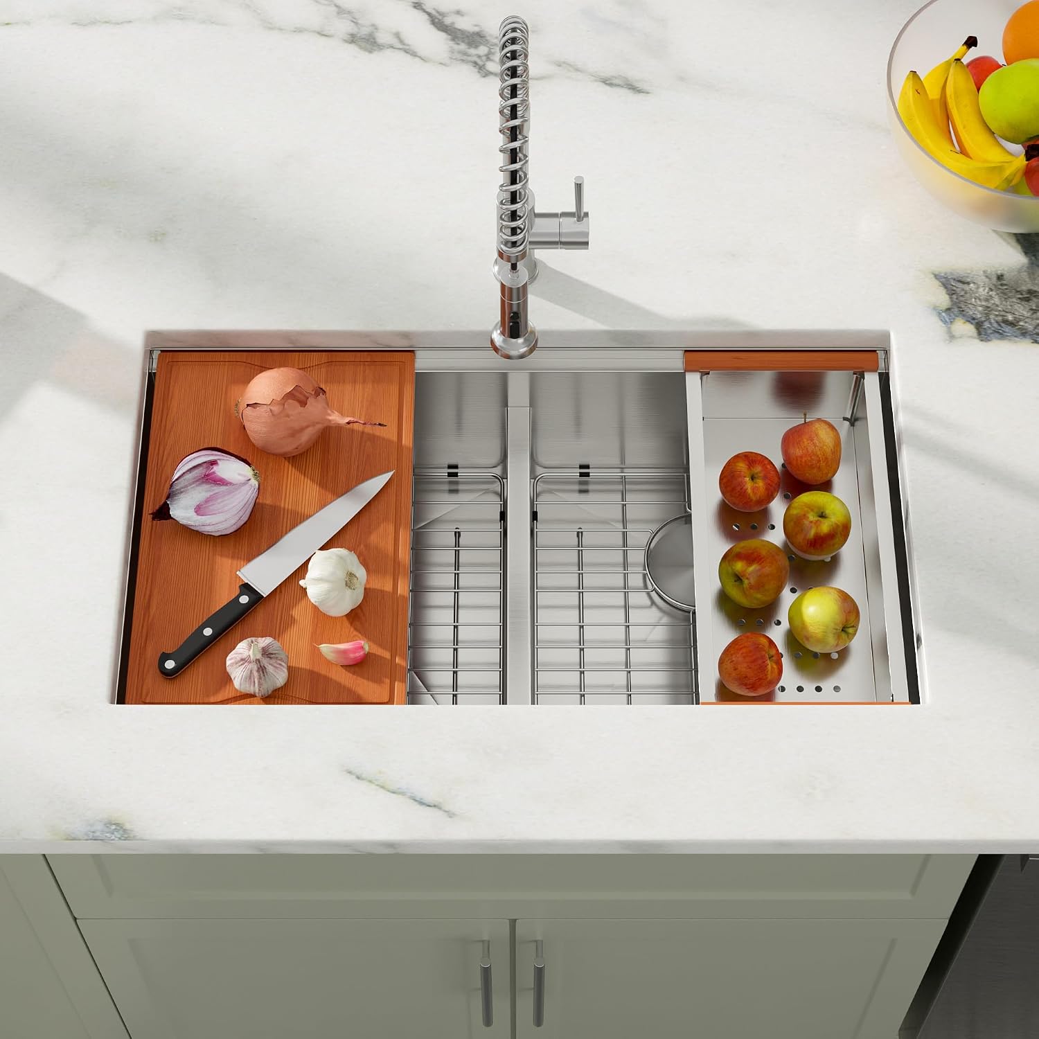 Dcolora 33 In. Double Bowl Kitchen Sink Undermount Sink Workstation Stainless Steel 50/50 Split Low Divided 16 Gauge Under Counter Basin, 33'x19'x10',DC-U-1111