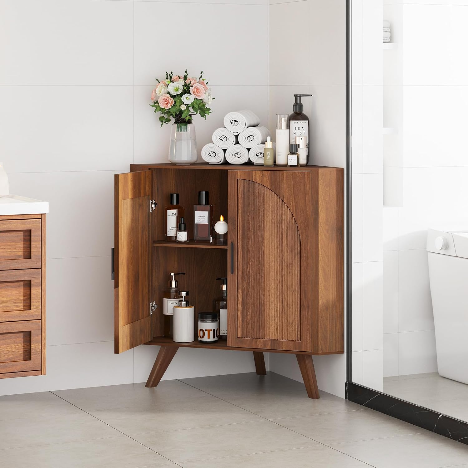 BERRYMERRY Fluted Corner Cabinet with Storage,Space Saving Corner Floor Cabinet with Adjustable Shelve & Arched Profile Door for Living Room Kitchen Bathroom (Brown, 15.7'D x 31.5'W x 30.7'H)
