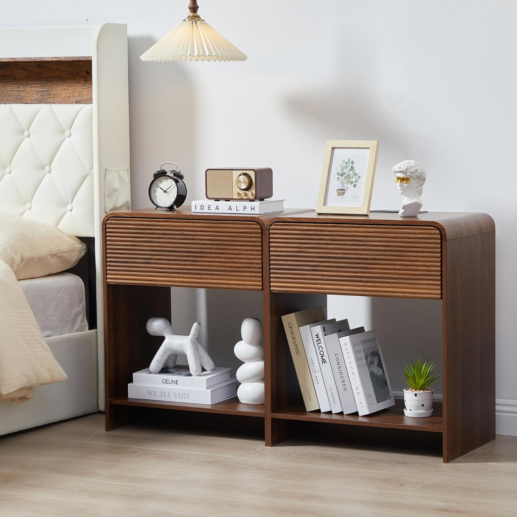 Set of 2 Fluted Side Table with Charging Station, Mid Century Modern End Table Nightstand with Drawer Storage, Large Wood Bedside Tables Night Stands for Small Space Bedroom Living Room Office, Walnut
