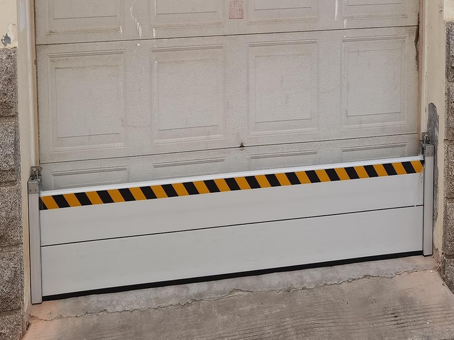 1.3ft High Garage Door Flood Barrier Threshold Kit, Detachable Aluminum Shield Door Water Stopper Barrier for Basement/ Front Door/ Gates/ Sliding Door, 2ft-13.5ft Long ( Color : H 1.3ft/0.4m , Size :