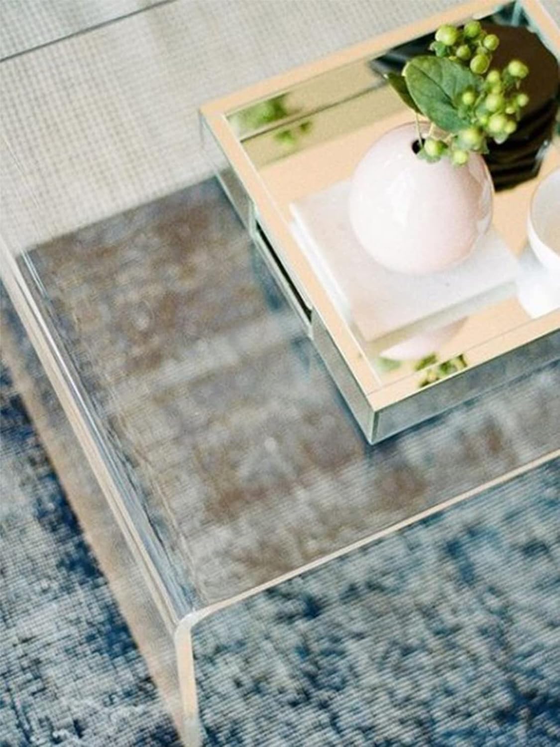 Clear Acrylic End Table with Rounded Edges,18' H Transparent Small Side Table Set of 2,Acrylic Side Table for Living Room, Night Stands for Bedrooms,Modern Occasional Tables (16' L x 12' W x 18' H)