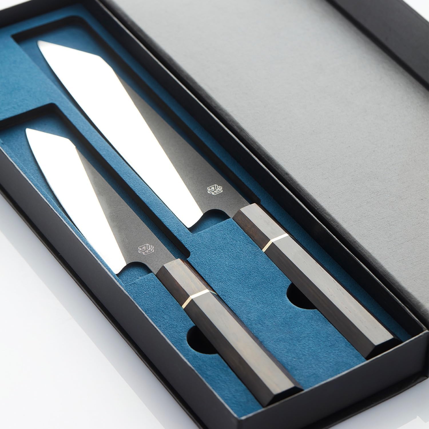 Frank Haasnoot Chef's Knives | Japanese Chef Knife Set | 8.7 & 6 Inch | Best 2-Piece Kitchen Knife | Chef Knife & Paring Knife | Stainless Steel | Wooden Handle | With Packaging | Professional Cooking