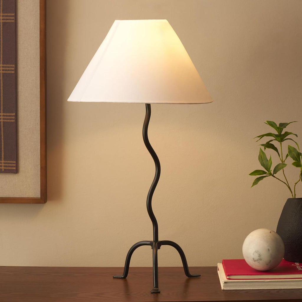 SAFAVIEH Lighting Collection Chey Modern Black 25-inch Table Lamp for Bedroom, Living Room, Home Office, Desk, Nightstand