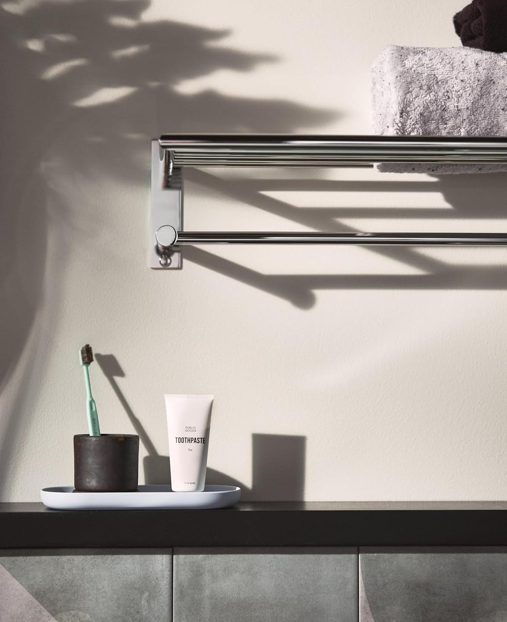 Moen Y5794CH 24-Inch Wide Modern Bathroom Hotel-Style Towel Storage Shelf with Towel Bar, Chrome