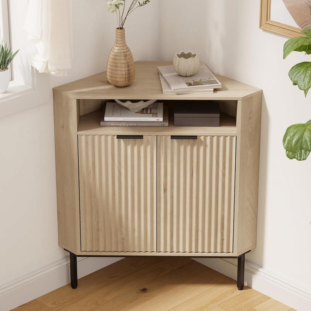 EYYTHUNG Fluted Corner Cabinet, Modern Small Corner Floor Cabinet with 2 Doors & Adjustable Shelf, Wooden Freestanding Narrow Storage Organizer for Small Space,Living Room, Dining Room, Light Oak