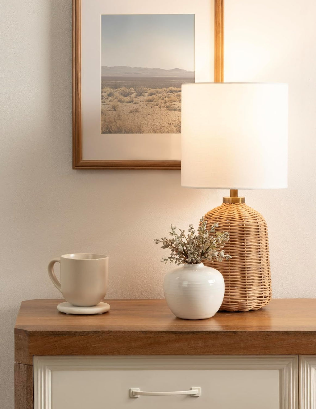 Kate and Laurel Wylla Modern Rattan Bedside Table Lamp, 8 x 8 x 18, Natural Rattan, Decorative Woven Tabletop Desk Lamp with Linen Shade for Living Room Decor