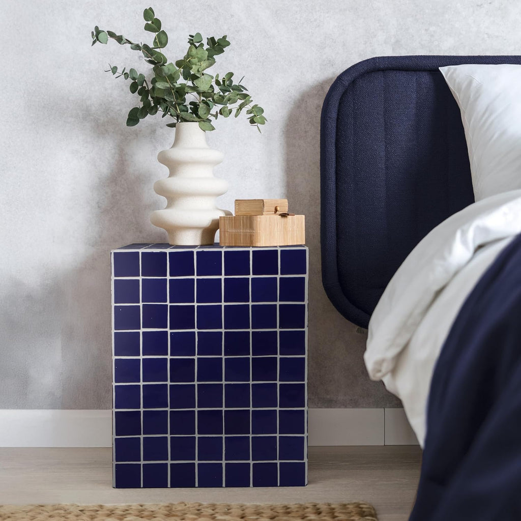 JONATHAN Y END2000D Callista 18' Modern Bohemian Ceramic Tiled Rectangle End Table, Side Table, Accent Table for Living Room, Bedroom, Navy/White