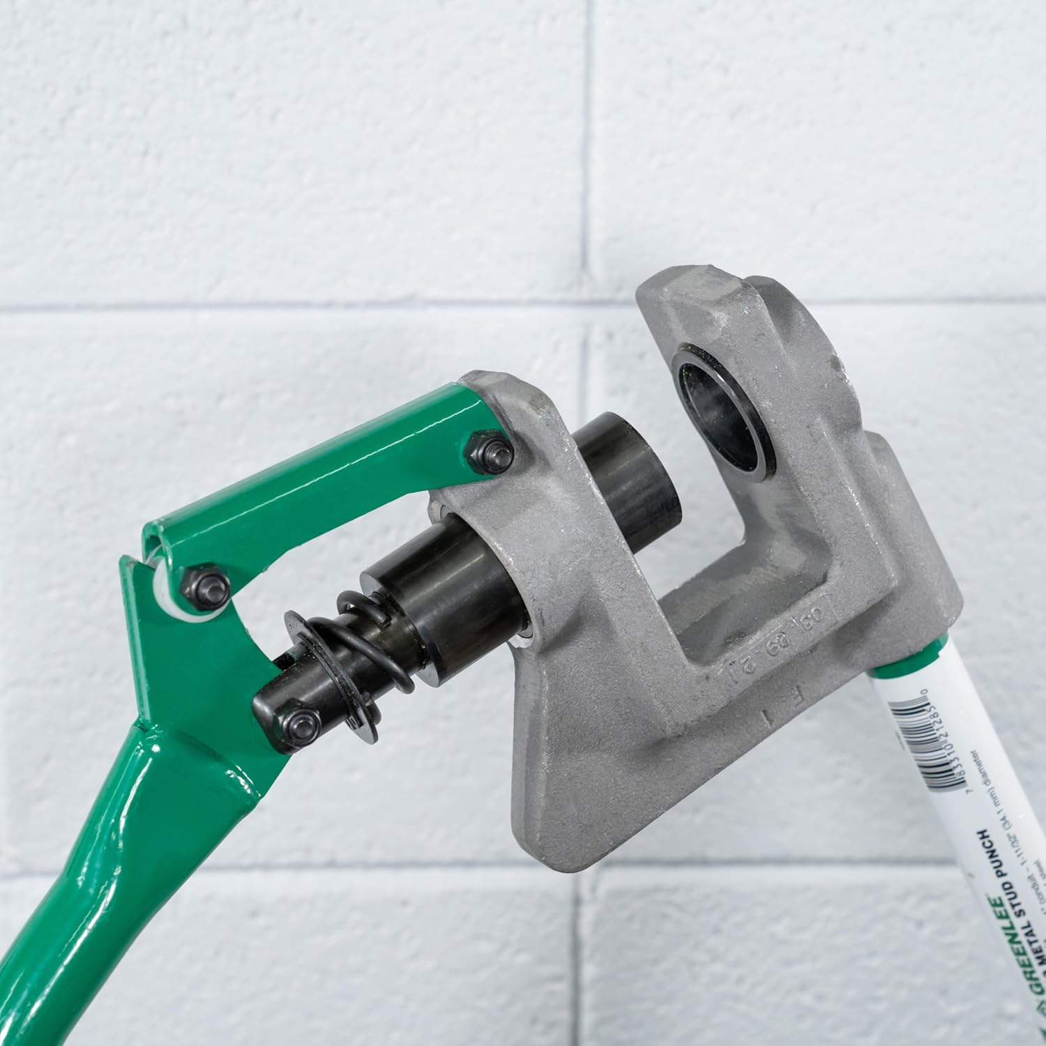 Greenlee 710 1-11/32' Manual Metal Stud Punch Tool with Aluminum Head and Contoured Handle, 1-11/32' Diameter Self-Stripping Stud Puncher