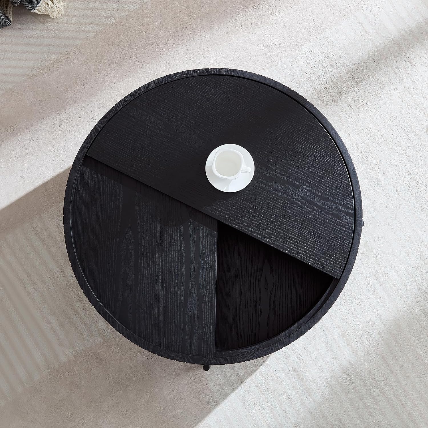Wooden Round Coffee Table with Storage, 31.49' Mid Century Modern Fluted Coffee Table, Unique Circle Center Table Accent Sofa Side End Tea Table for Living Room Apartment, Black