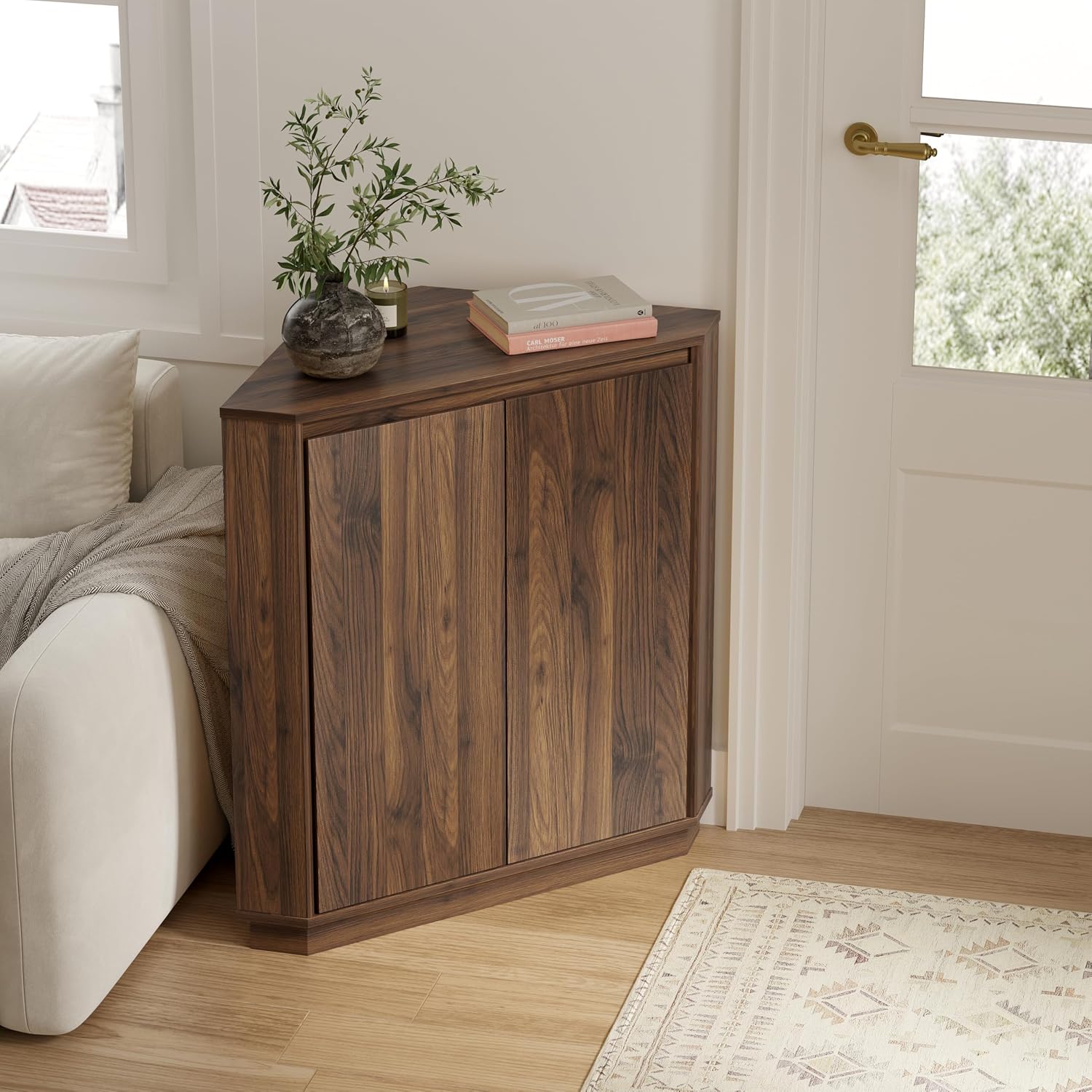 EYYTHUNG Corner Cabinet, Modern Handless Corner Floor Cabinet with 2 Doors and 2-Tier Shelves, Freestanding Narrow Organizer for Living Room Kitchen Bathroom, Brown
