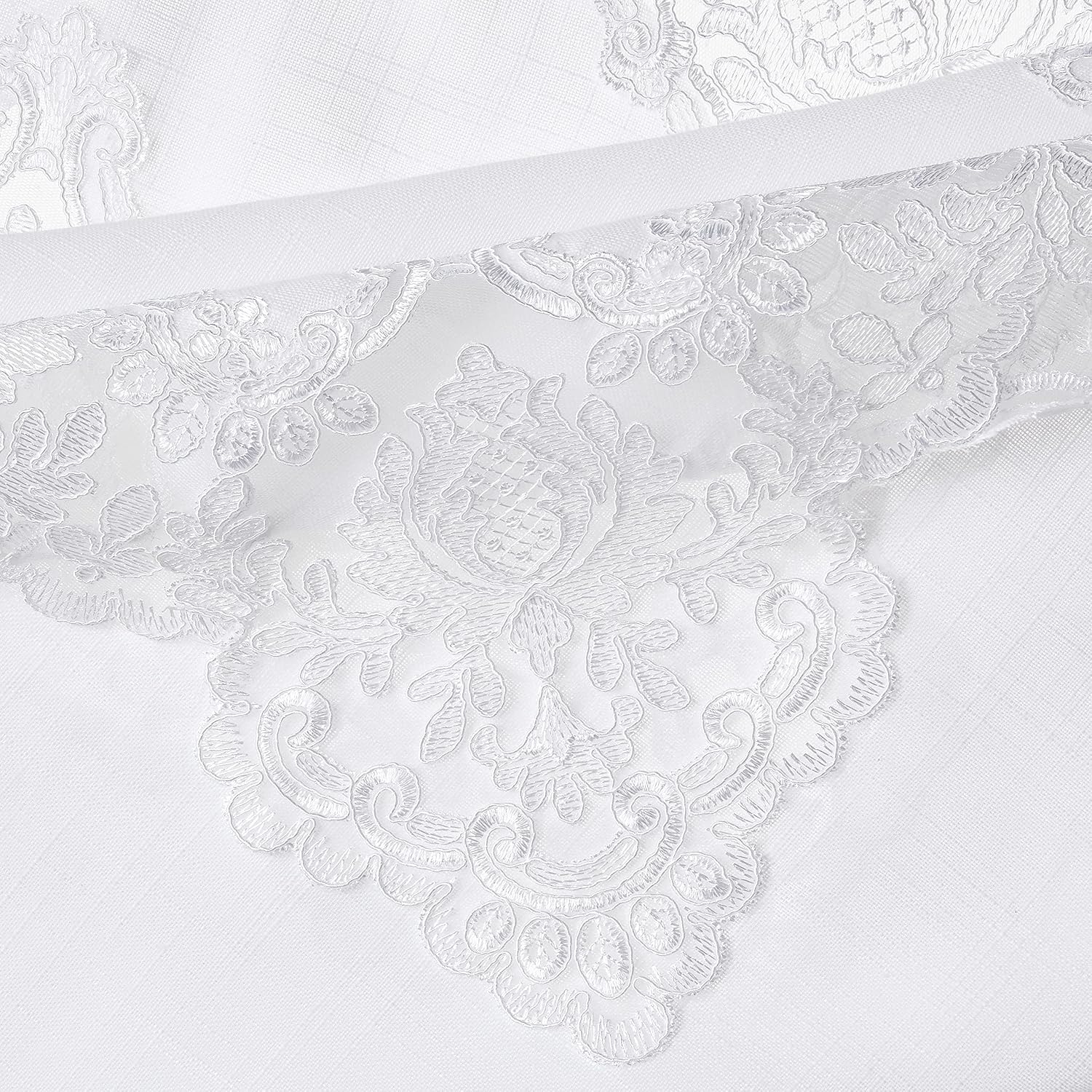 Violet Linen Imperial Embroidered Vintage Lace Design Oblong/Rectangle Tablecloth, 60' x 84', White