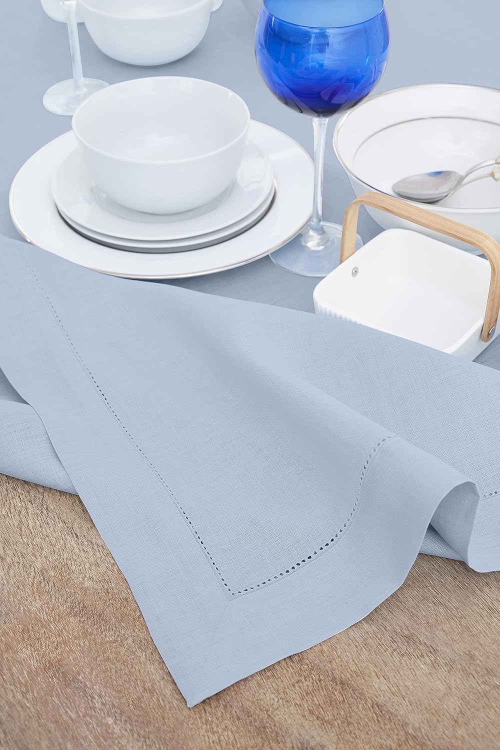 Solino Home Linen Tablecloth 60 x 120 Inch - Classic Hemstitch 100% Pure Linen Sky Blue Table Cloth for Rectangle Tables - Machine Washable Tablecloth for Summer