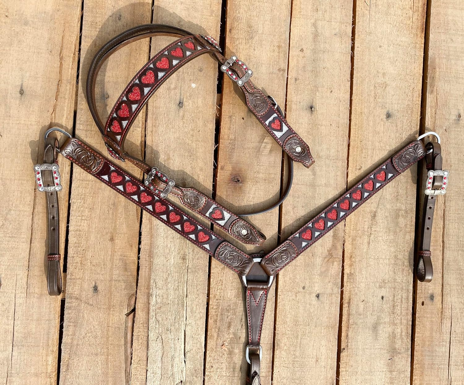 Premium Browband Horse Tack Set - Argentina Cow Leather Headstall & Breast Collar with Red Heart Design, Western Style, Durable Antique Nickel Hardware, Handcrafted Quality, Ideal for Show & Trail